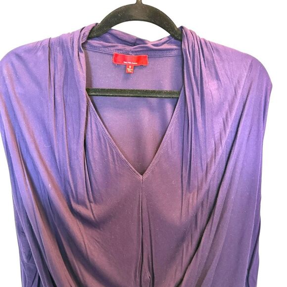 RED Saks Fifth Avenue purple drapey blouse size small - Picture 3 of 4